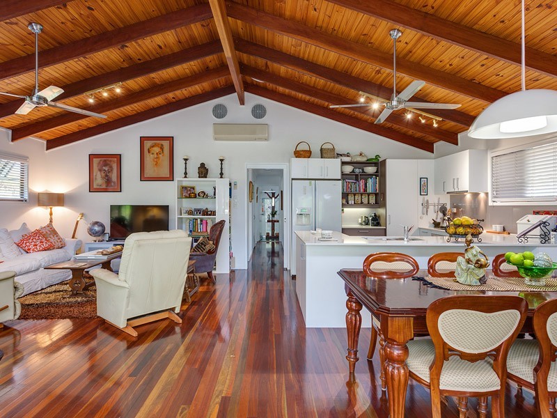52 Toolara Road, Tin Can Bay QLD 4580