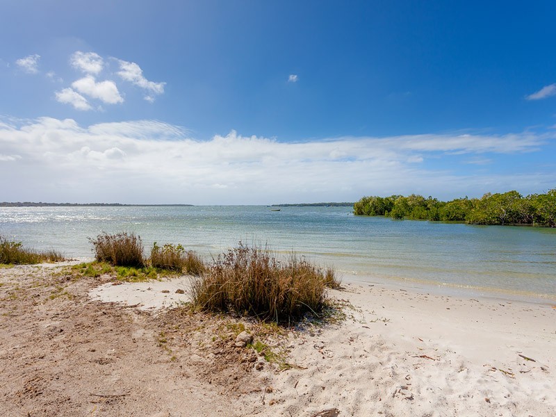 52 Toolara Road, Tin Can Bay QLD 4580