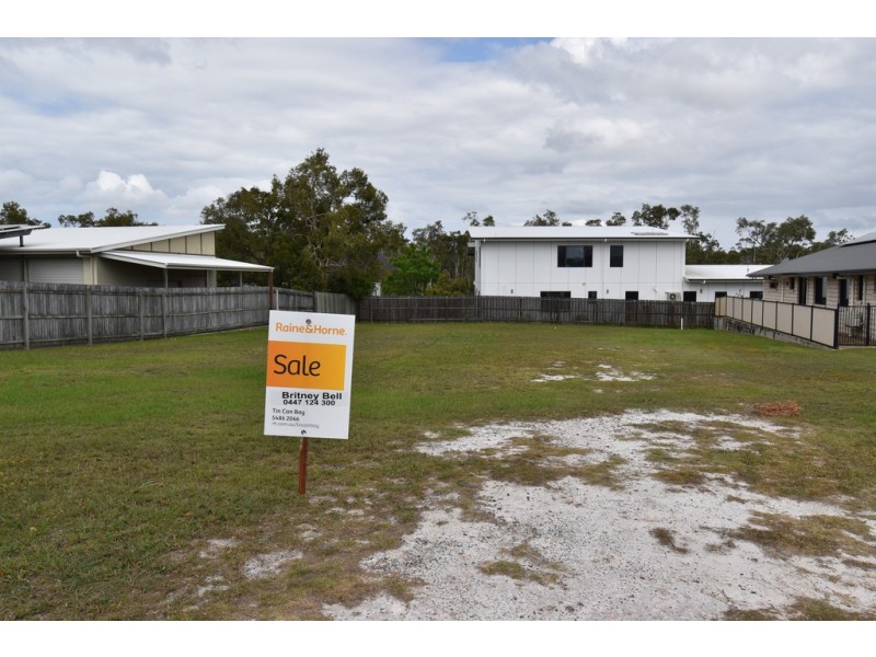 17 Summer Way, Tin Can Bay QLD 4580
