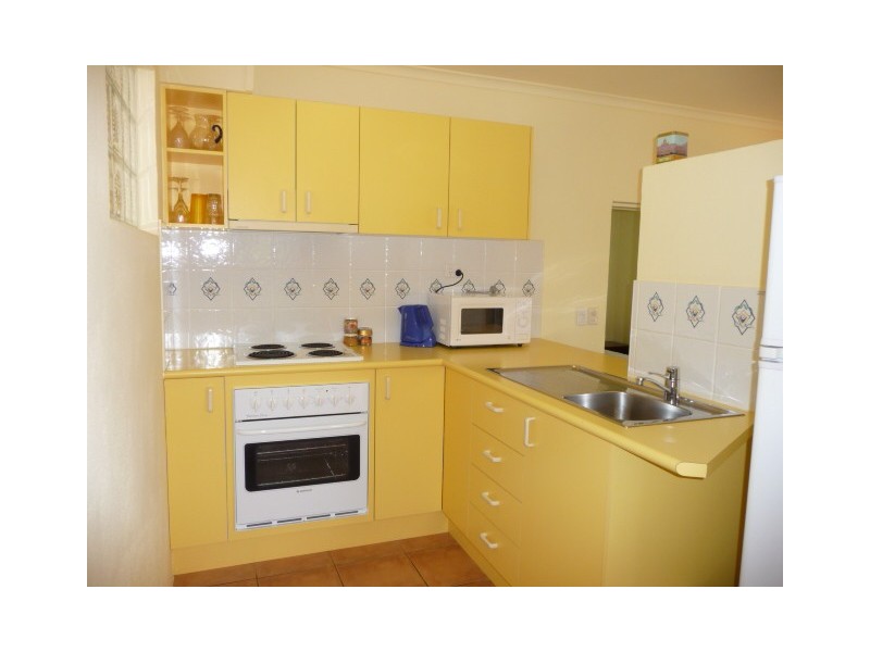 23 Bream, Tin Can Bay QLD 4580