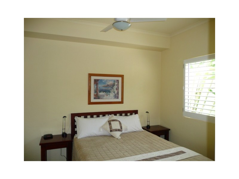 23 Bream, Tin Can Bay QLD 4580