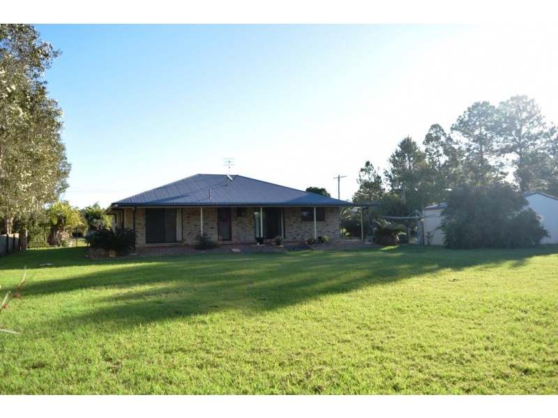 8 Achilles, Cooloola Cove QLD 4580