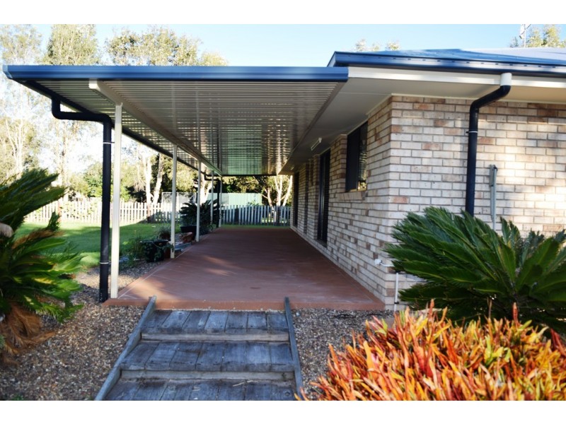 8 Achilles, Cooloola Cove QLD 4580