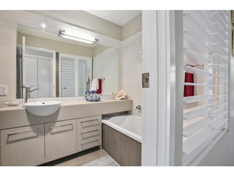 1/28 Gympie Road, Tin Can Bay QLD 4580