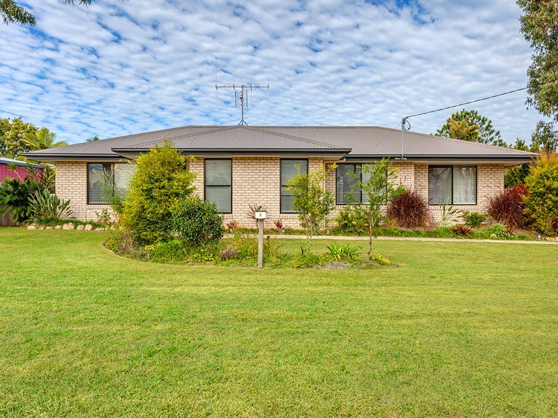 5 Duchess Court, Cooloola Cove QLD 4580