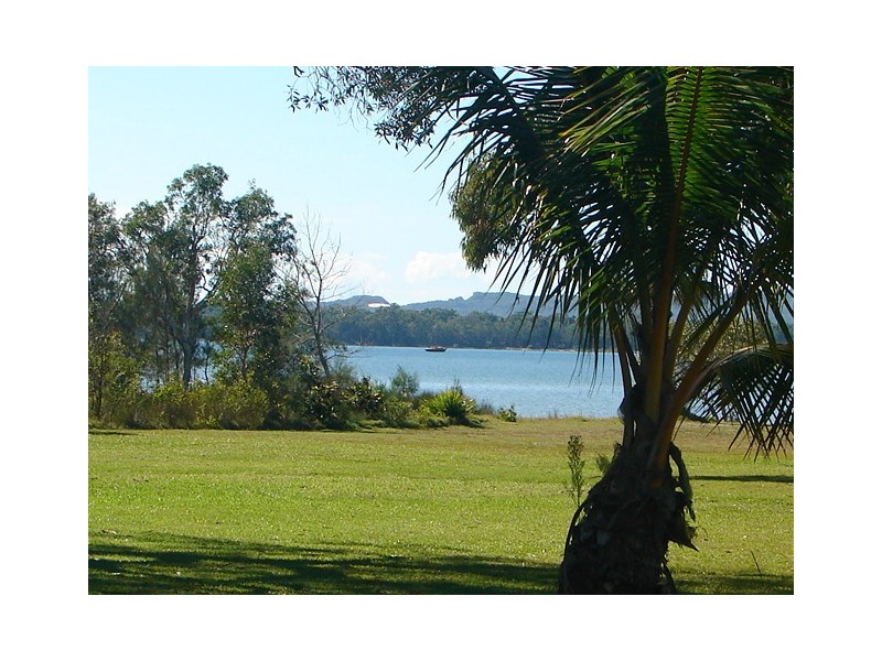78 Esplanade, Tin Can Bay QLD 4580