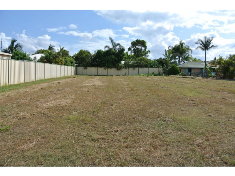 5 Regent Court, Cooloola Cove QLD 4580