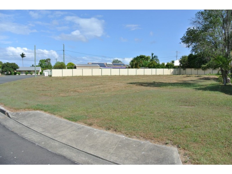 5 Regent Court, Cooloola Cove QLD 4580