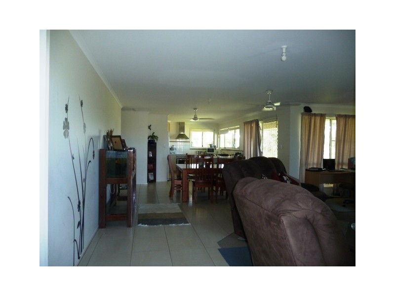 20 Regent Court, Cooloola Cove QLD 4580