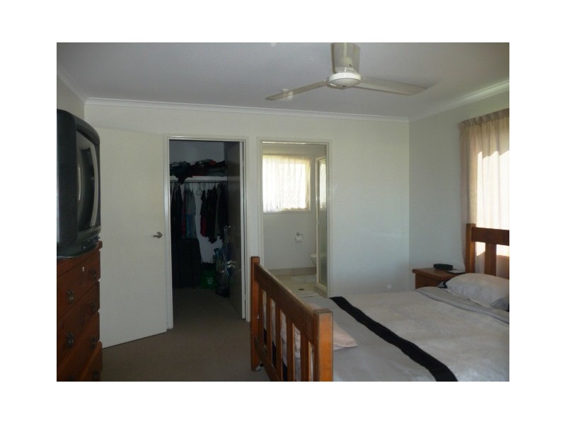 20 Regent Court, Cooloola Cove QLD 4580