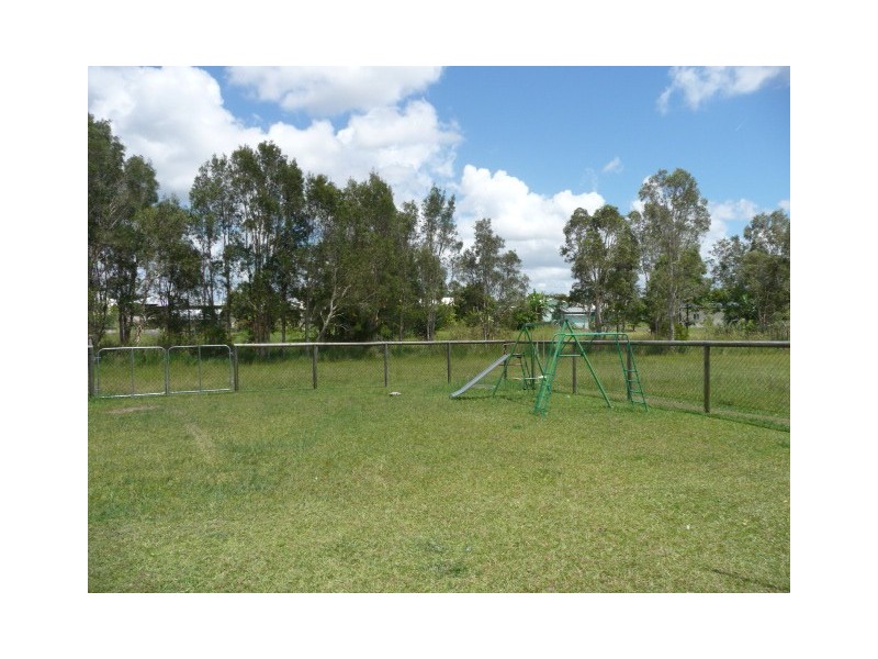 20 Regent Court, Cooloola Cove QLD 4580