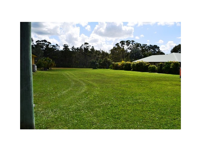 35 Golden Hind Ave, Cooloola Cove QLD 4580