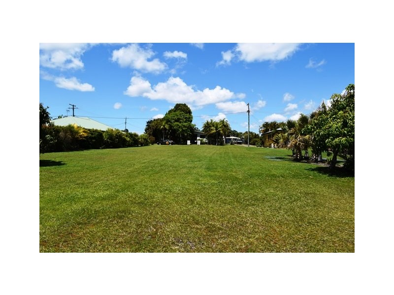 35 Golden Hind Ave, Cooloola Cove QLD 4580