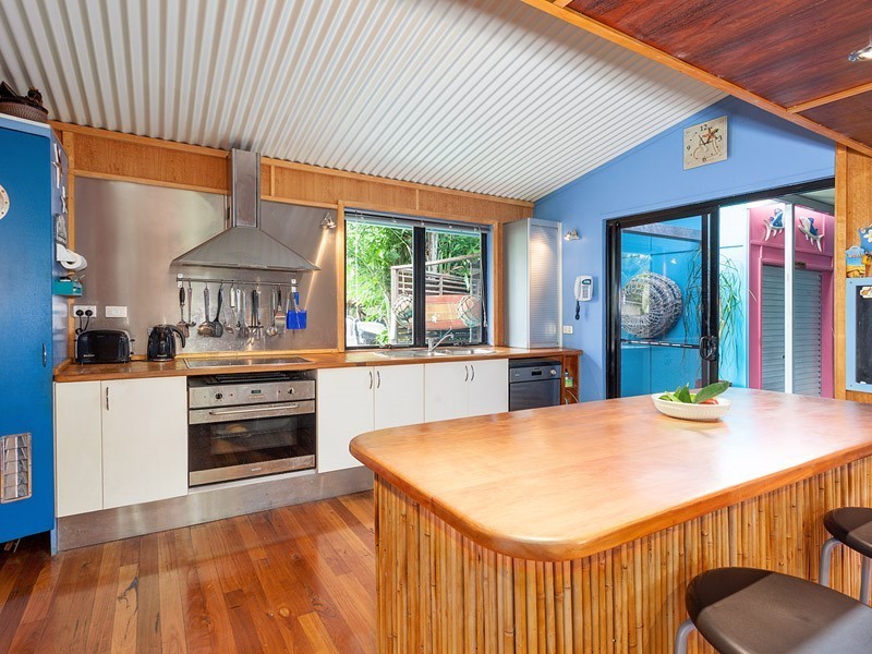 6 MITCHELL STREET, Tin Can Bay QLD 4580