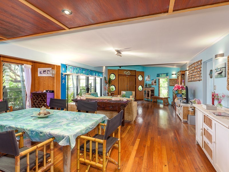 6 MITCHELL STREET, Tin Can Bay QLD 4580