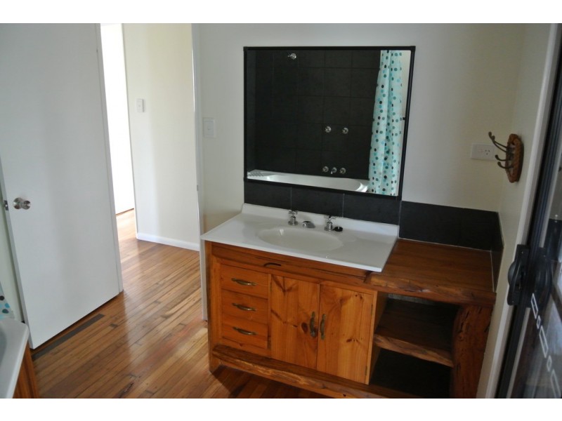 22 Anchovy Street, Tin Can Bay QLD 4580