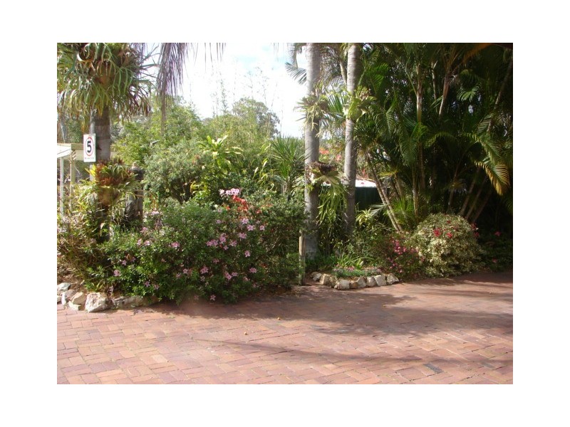 Unit 4, 84 Toolara Rd, Tin Can Bay QLD 4580