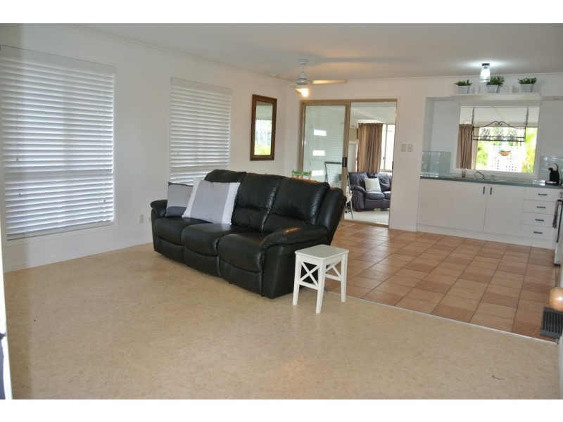 16 Cutty Sark Court, Cooloola Cove QLD 4580