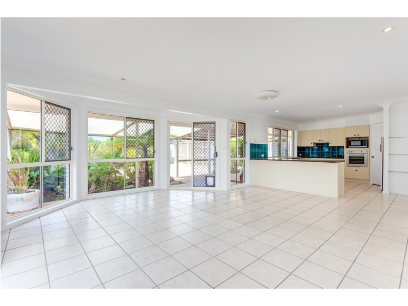 7 Roebuck Street, Cooloola Cove QLD 4580