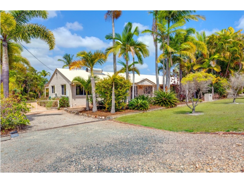 7 Roebuck Street, Cooloola Cove QLD 4580