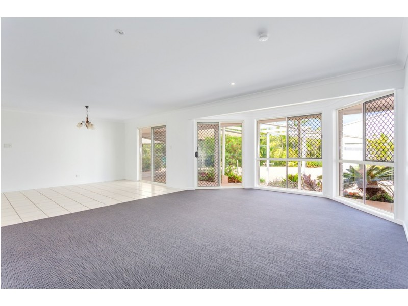 7 Roebuck Street, Cooloola Cove QLD 4580