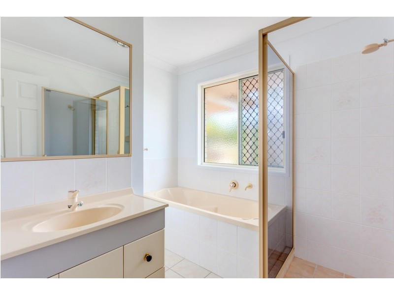 7 Roebuck Street, Cooloola Cove QLD 4580