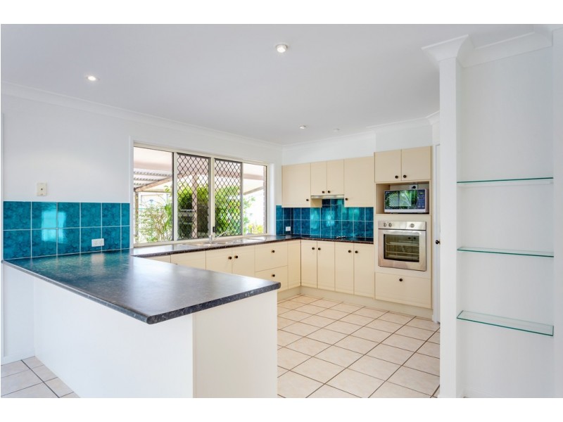 7 Roebuck Street, Cooloola Cove QLD 4580