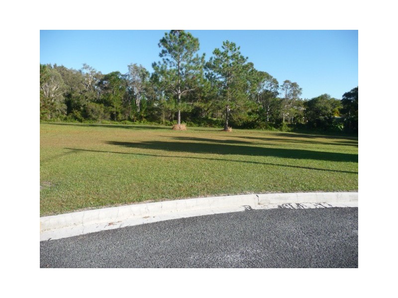 9 Sentinel Court, Cooloola Cove QLD 4580