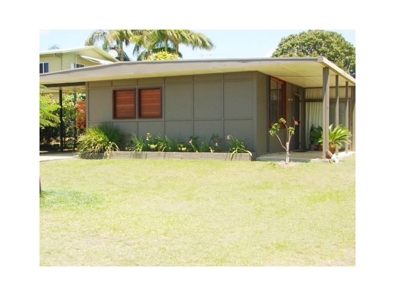 16 Mackeral Street, Tin Can Bay QLD 4580