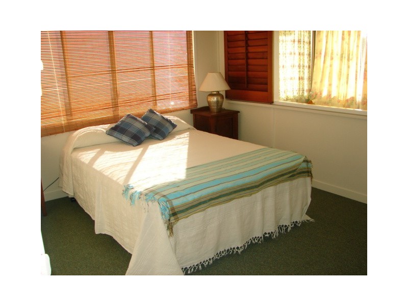 16 Mackeral Street, Tin Can Bay QLD 4580