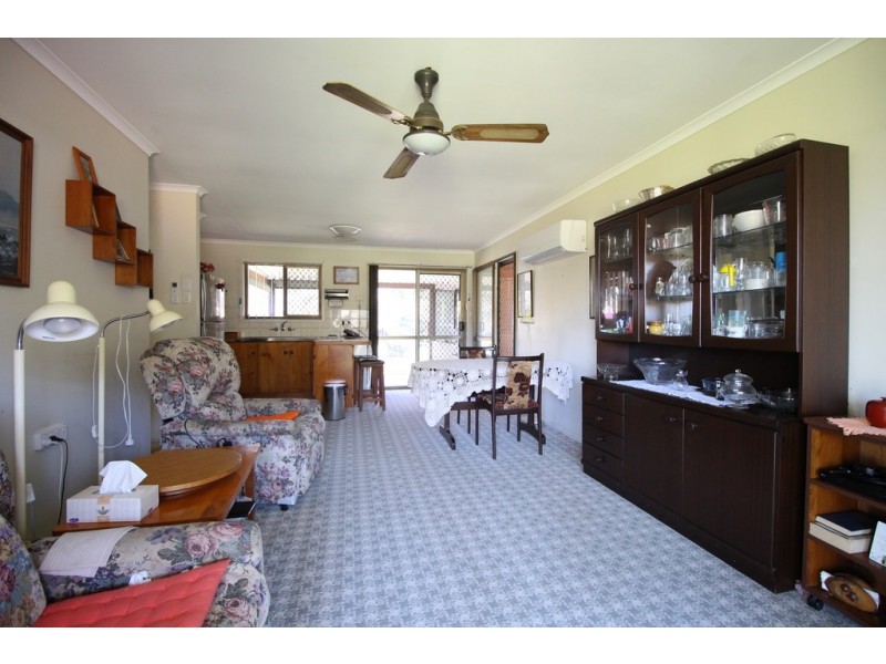 44 Bayside Road, Cooloola Cove QLD 4580