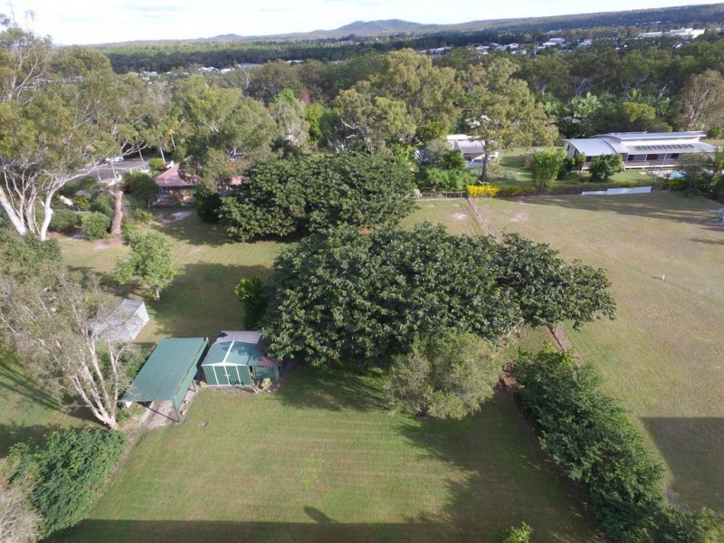128 Bayside Road, Cooloola Cove QLD 4580