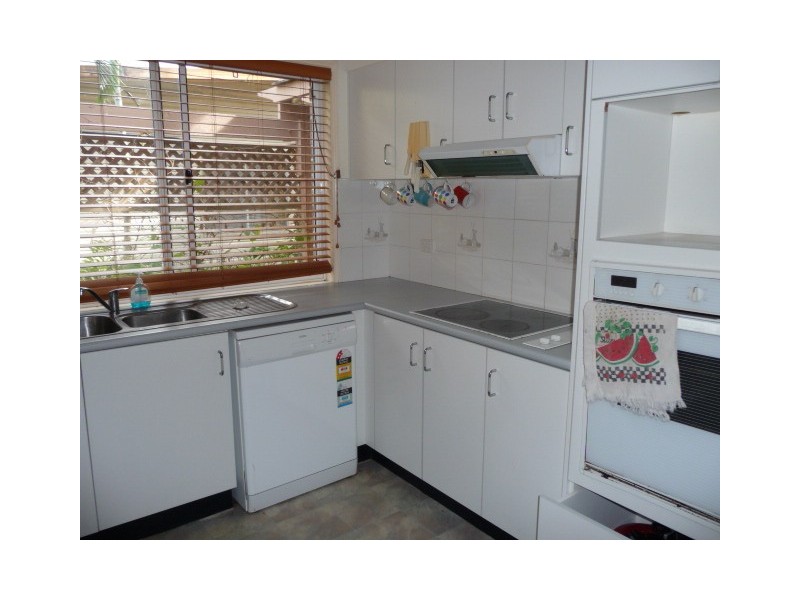 76 Esplanade, Tin Can Bay QLD 4580