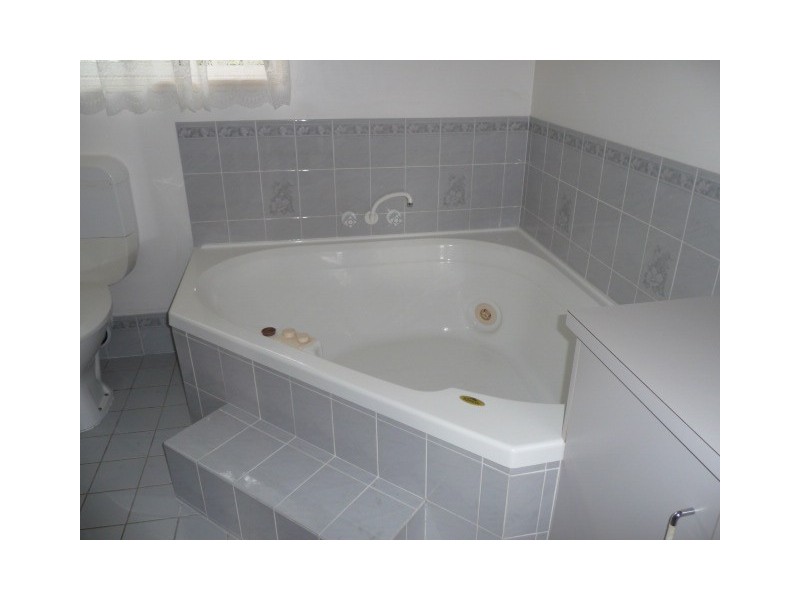 76 Esplanade, Tin Can Bay QLD 4580