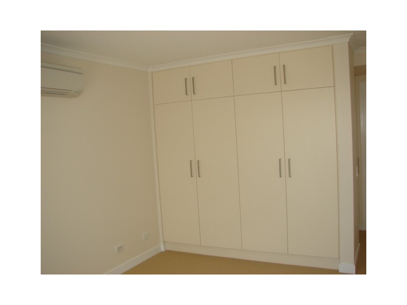 Unit 3, 6 Gympie Road, Tin Can Bay QLD 4580