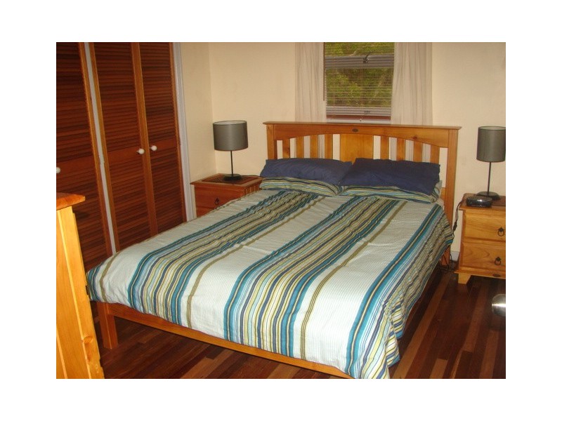 4 Squire Street, Tin Can Bay QLD 4580