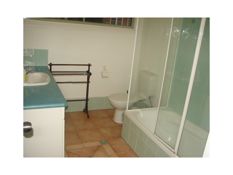 4 Squire Street, Tin Can Bay QLD 4580