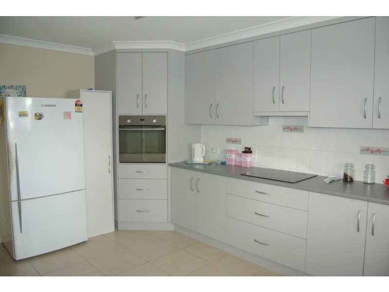 64 Gympie Road, Tin Can Bay QLD 4580