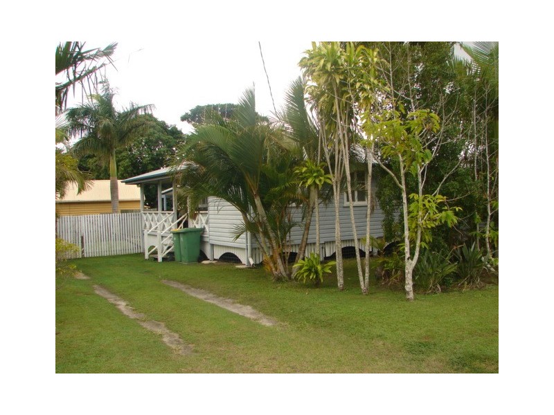 9 Buchanan Avenue, Tin Can Bay QLD 4580