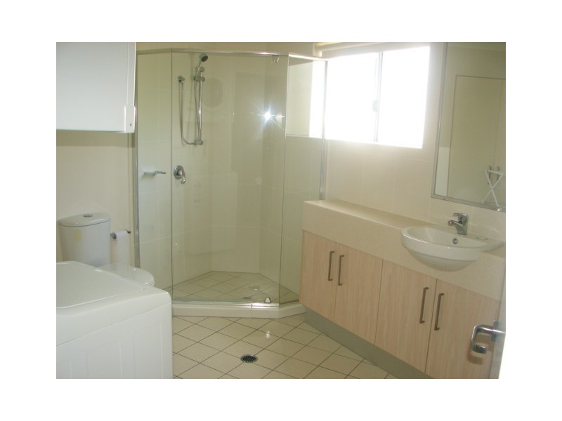 2/6 Gympie Road, Tin Can Bay QLD 4580