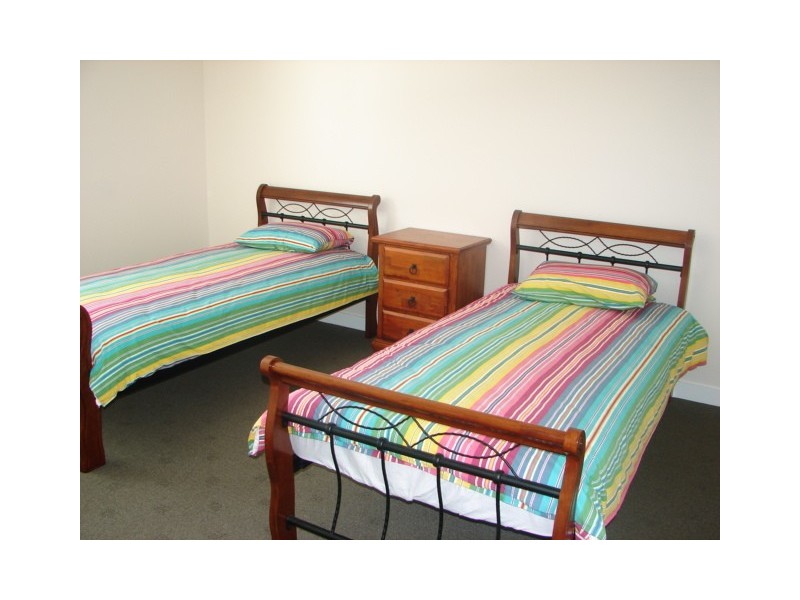 1/6 Gympie Road, Tin Can Bay QLD 4580