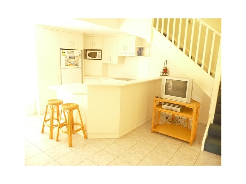 4/8 Mitchell Street, Tin Can Bay QLD 4580