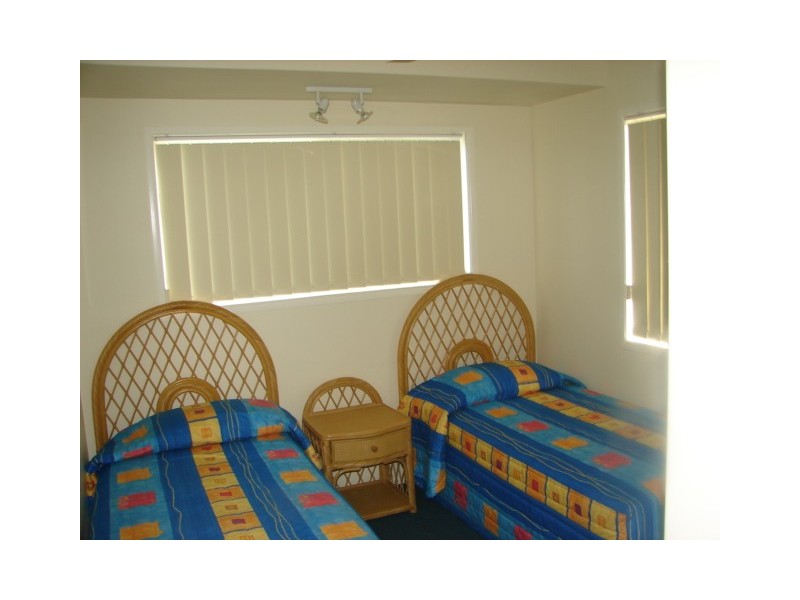 4/8 Mitchell Street, Tin Can Bay QLD 4580