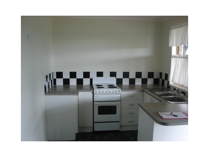 13  Canberra Ave, Cooloola Cove QLD 4580