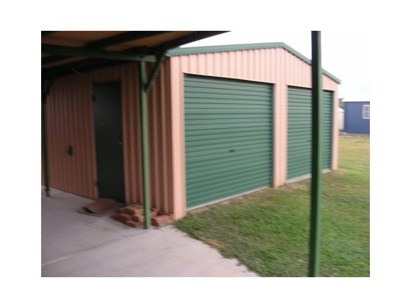 13  Canberra Ave, Cooloola Cove QLD 4580