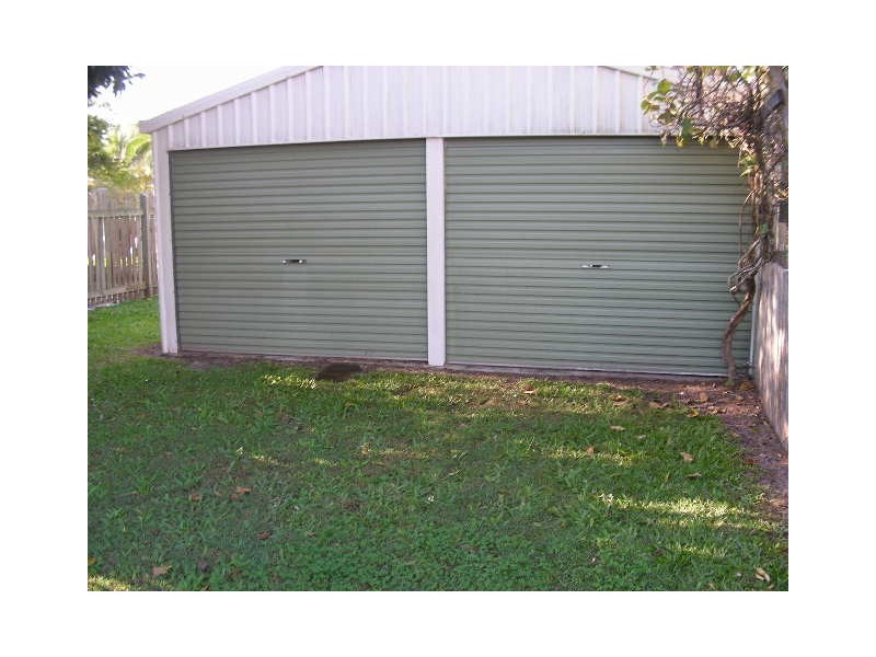 7 Sarawak Court, Tin Can Bay QLD 4580