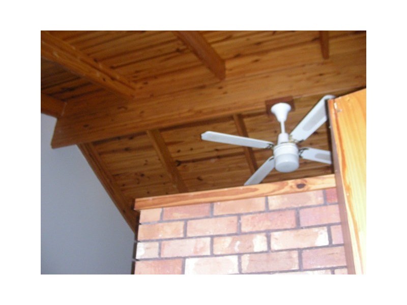 24 Mallet Street, Tin Can Bay QLD 4580