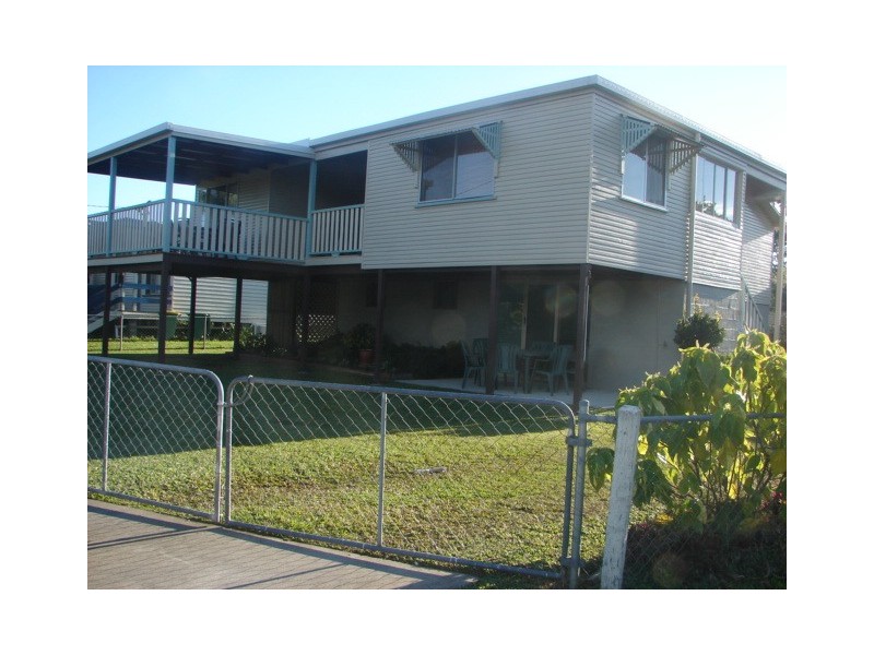 10 Parrot Street, Tin Can Bay QLD 4580