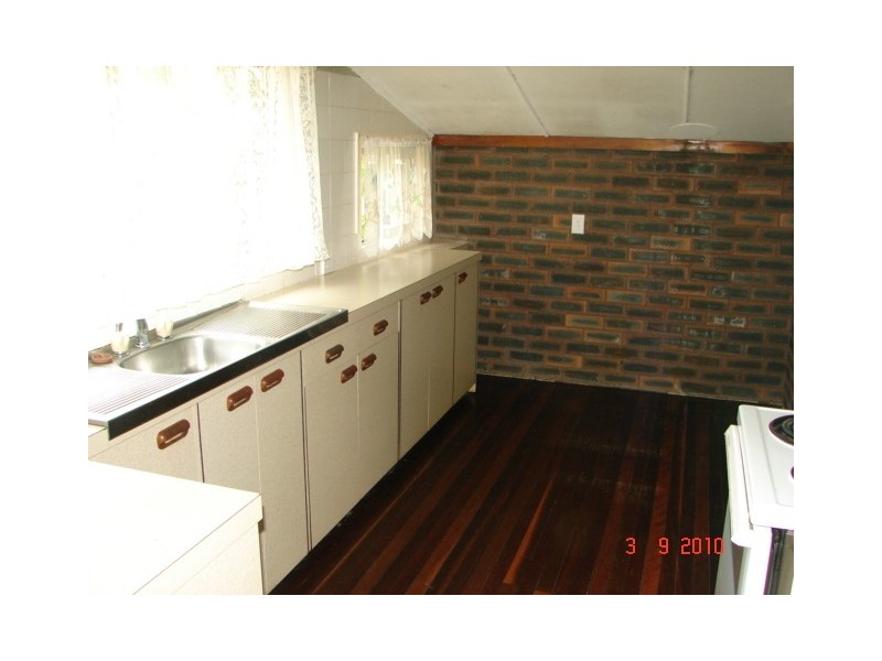 20 Whiting Street, Tin Can Bay QLD 4580