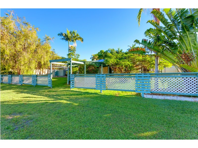 20 Mauretania Ave, Cooloola Cove QLD 4580